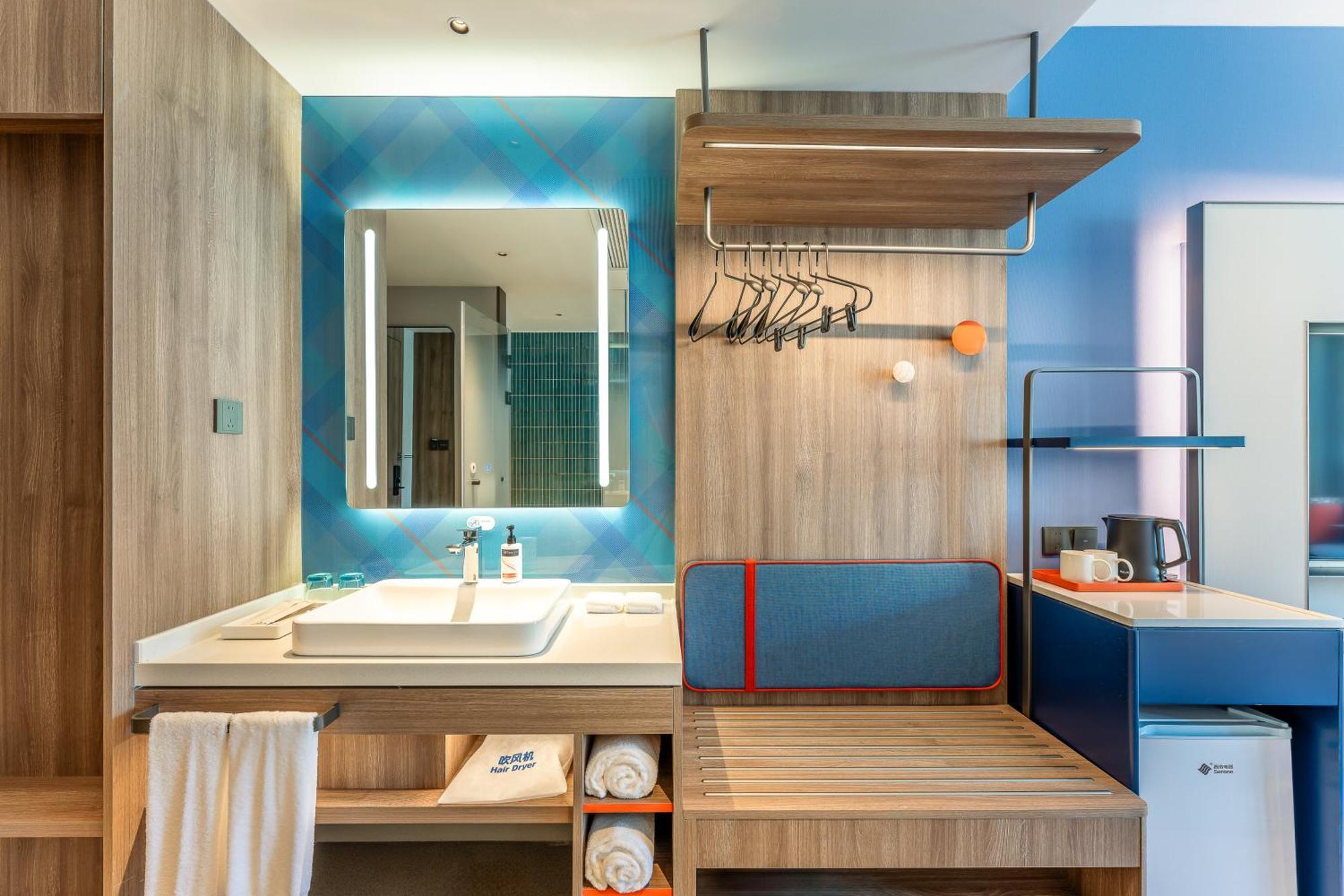Holiday Inn Express Taizhou City Center By Ihg Eksteriør billede